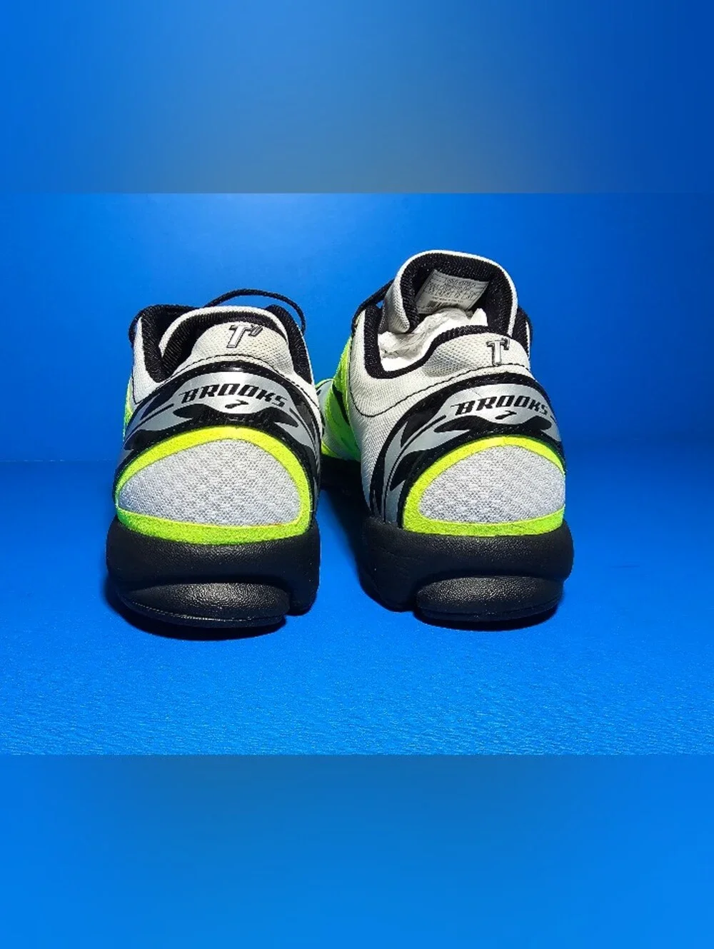 BROOKS T7 Racer  Men's White/Neón Yellow/Black Running Trail Shoes Size 13 US